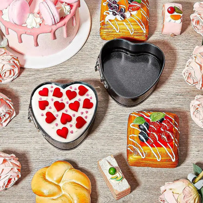 Molde De Repostería Corazón De Teflón Para Queque Y Tortas Desmontable De 12 Cm Gris